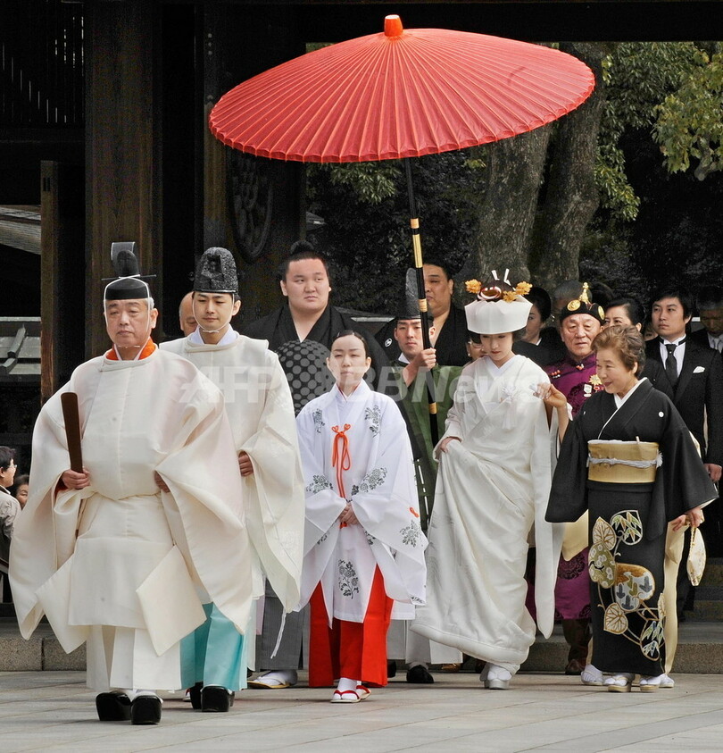 横綱白鵬が結婚式
