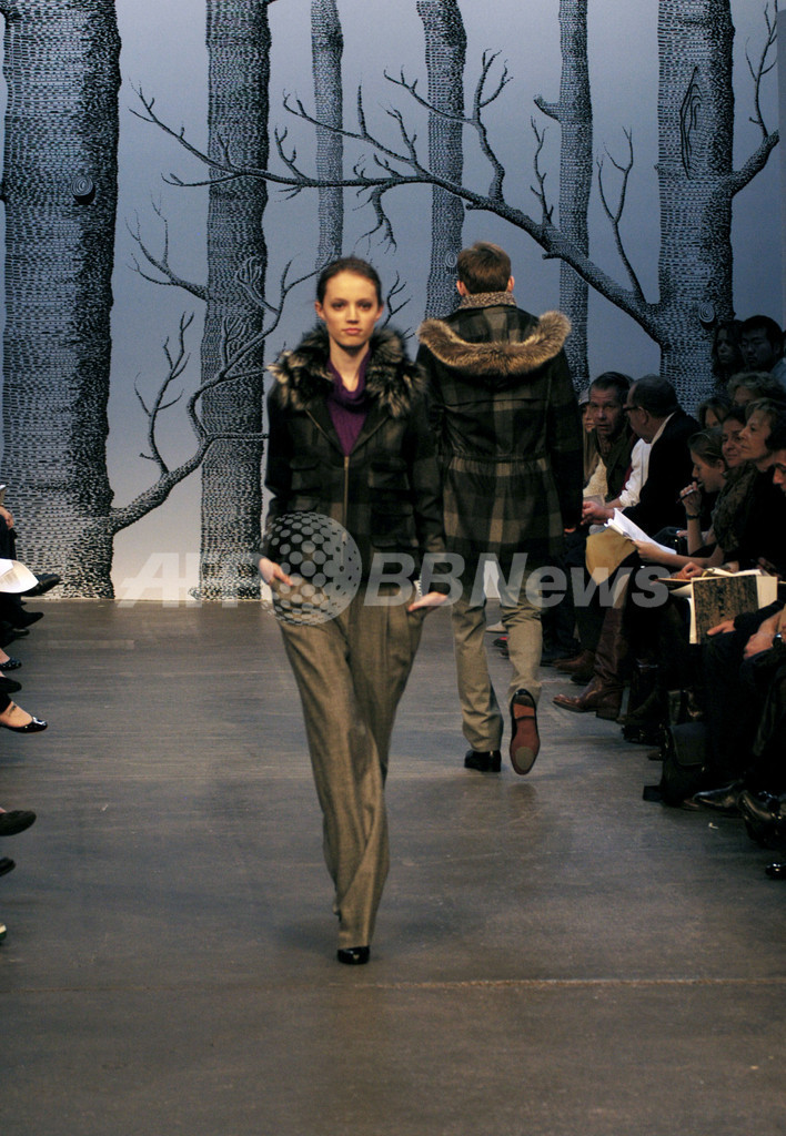 ＜08/09年秋冬ニューヨーク・コレクション＞アダム・バイ・アダム・リップス、新作を発表