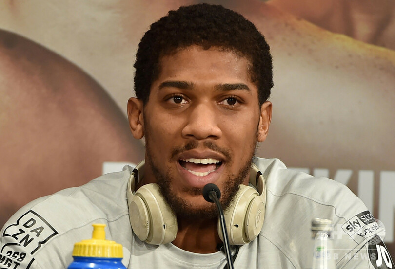 ヘビー級王者ジョシュア、人種差別は「ウイルス」と非難