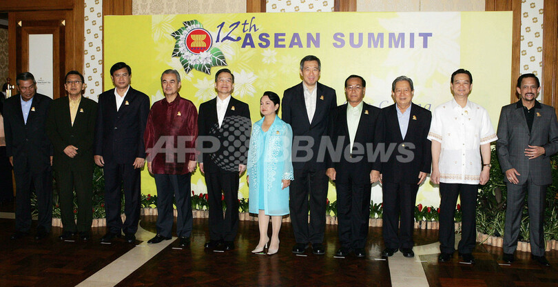 ASEAN首脳会議、対テロ協力強化など盛り込んだ宣言採択 - フィリピン