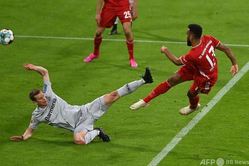 バイエルン9連覇に王手、レバークーゼンに快勝