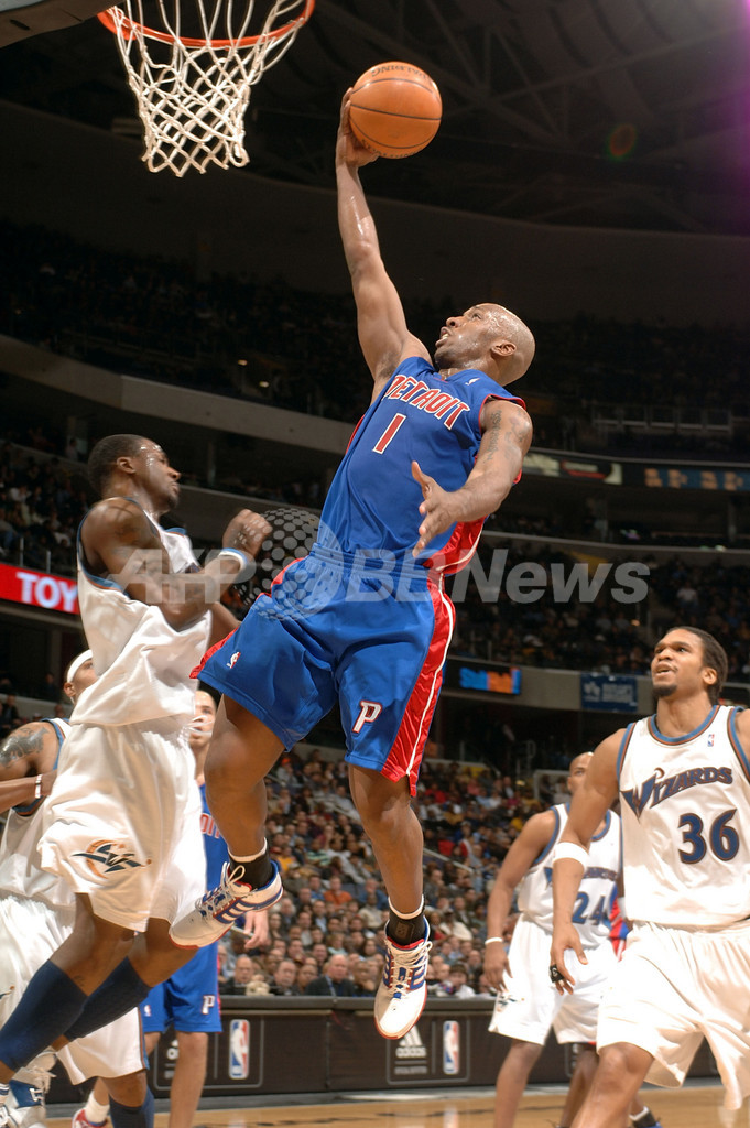 ＜06-07NBA＞ウィザーズ ピストンズに勝利して3連勝 - 米国