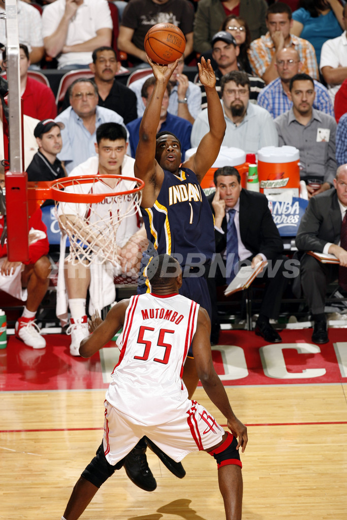 ＜06-07NBA＞ロケッツ ヤオ・ミンの活躍でペイサーズを降し4連勝を飾る - 米国