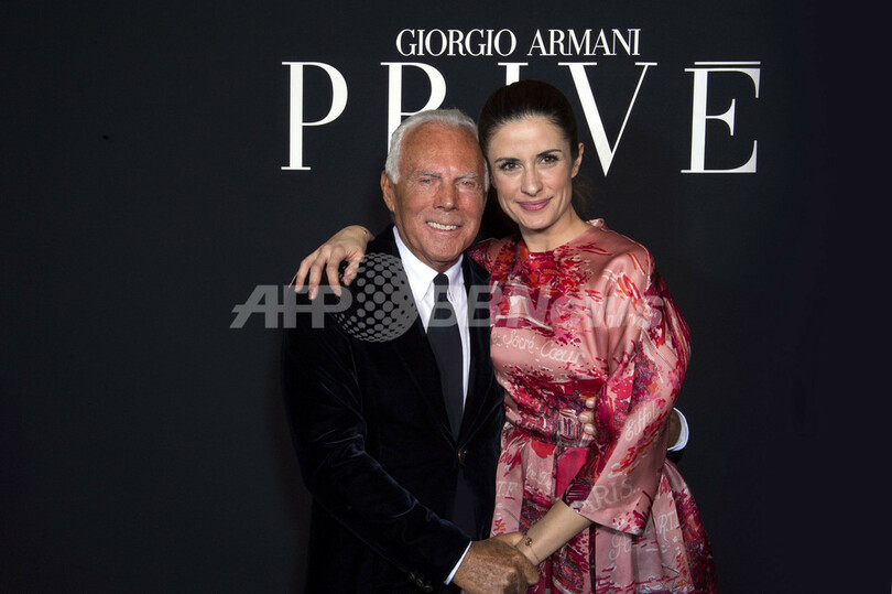 ＜13年春夏パリ・オートクチュール＞華やかな「アルマーニ」のフロントロウ