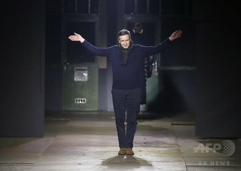 エプロンやビジューで魅せるレイヤード、「ドリス ヴァン ノッテン」15/16年秋冬メンズ