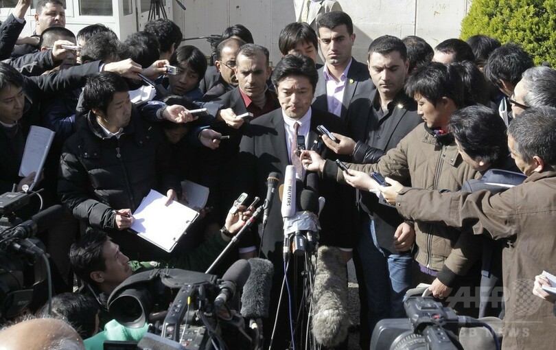 人質交換の期限迫る、後藤さん母とパイロット父が訴え