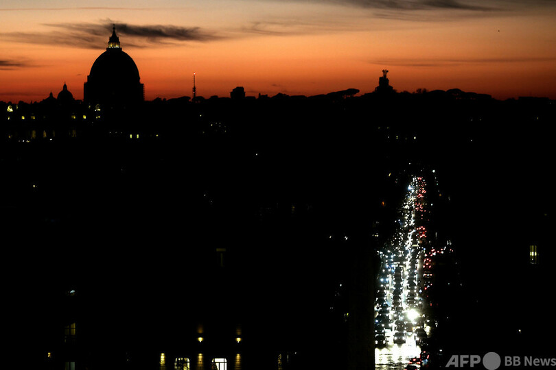 【今日の1枚】今年もわずか…夕日に心洗われる