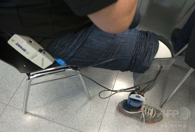 世界初、感覚を再現する義足 オーストリア研究者が開発