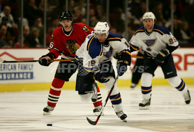 ＜06-07NHL＞ブラックホークス ブルースを降して連敗を5で止める - 米国