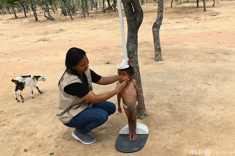 【今日の1枚】「素通りしないで」苦肉の策の即席料金所 コロンビア