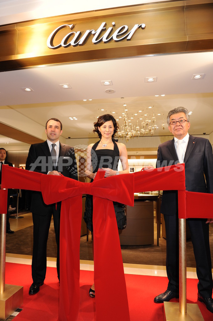 ＜Check!＞カルティエ ブティック大丸神戸店リオープン、米倉涼子も祝福