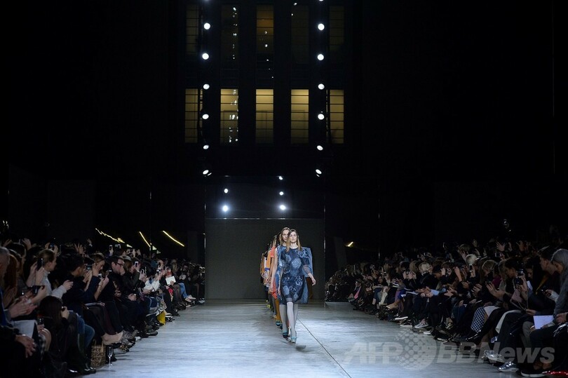 ＜14/15年秋冬ロンドンコレクション＞マイケル ヴァン デル ハム