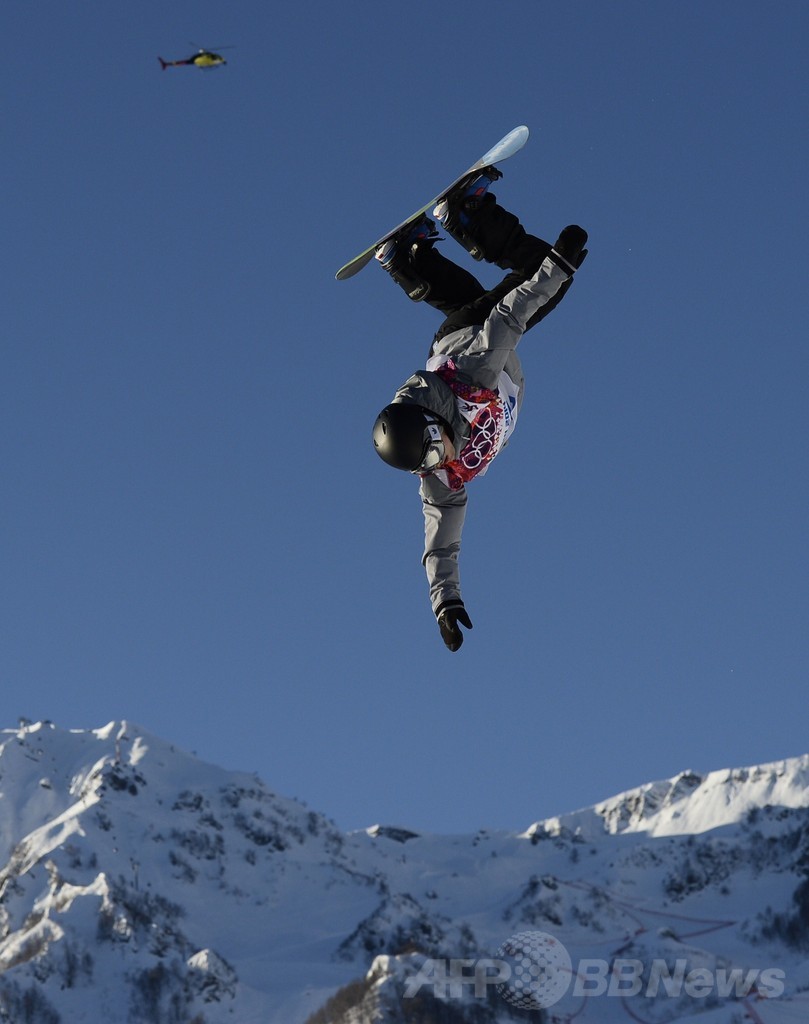 角野、男子スロープスタイル準決勝へ ソチ五輪