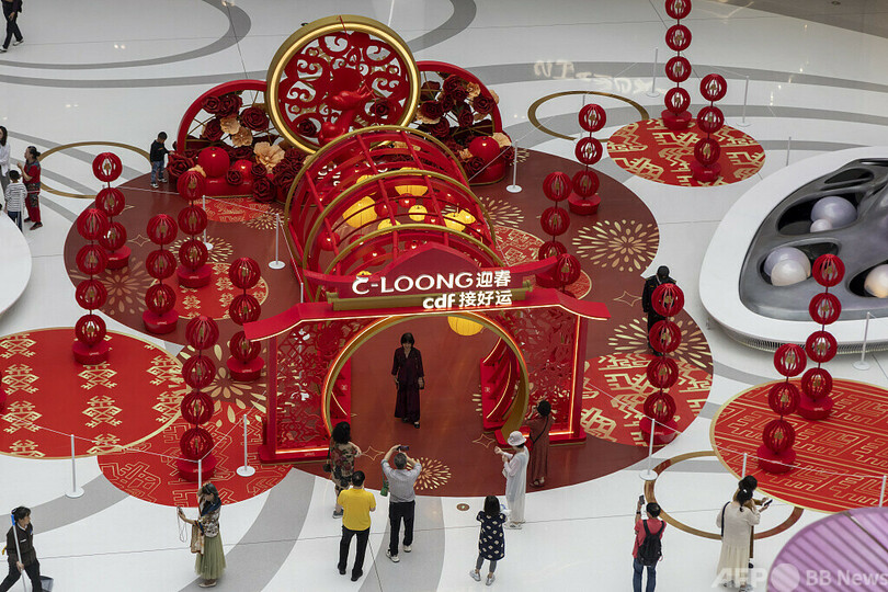 中国海南島の離島免税店、春節連休期間に大人気