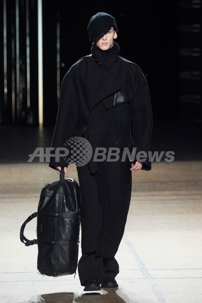 ＜12/13年秋冬パリ・メンズコレクション＞ダミール ドマ