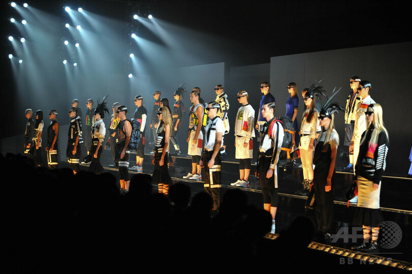 いろいろな都市の文化織り交ぜた新作、「オニツカタイガー×アンドレア･ポンピリオ」15年春夏