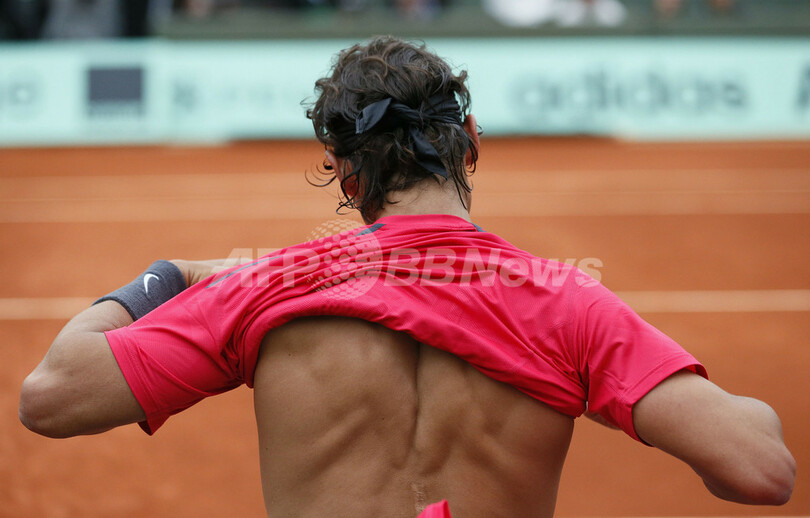 ナダルとマレーが8強入り、全仏オープン