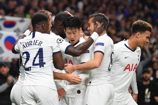 バイエルンがスパーズを7発粉砕 ナブリーは後半だけで4得点 欧州cl 写真18枚 国際ニュース Afpbb News