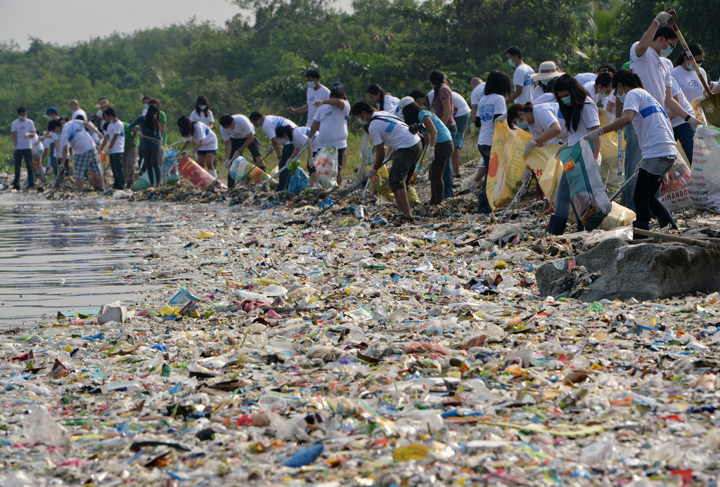 外洋の海面、88%がプラスチック粒子含有 研究 外洋の海面、88%がプラスチック粒子含有 研究