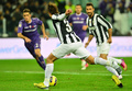 12-13イタリア・セリエAは9日、第24節の試合が各地で行われ、ユベントス（Juventus）は2-0でフィオレンティーナ（Fiorentina）を下した。

前半42分、スパイクが脱げた足でシュートを狙うユベントスのアレッサンドロ・マトリ（Alessandro Matri、2013年2月9日撮影）。(c)AFP/GIUSEPPE CACACE