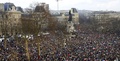 仏パリ（Paris）のレピュブリック広場（Place de La Republique）で行われた反テロ集会（2015年1月11日撮影）。(c)AFP/BERTRAND GUAY
