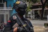 インドネシア大聖堂前で自爆攻撃、14人負傷 実行犯1人死亡
