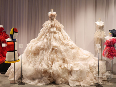 ケイタマルヤマ」20周年記念展、表参道で開催 写真14枚 マリ