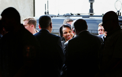 ライス長官イラク訪問、新政策は「新たな希望」 - イラク