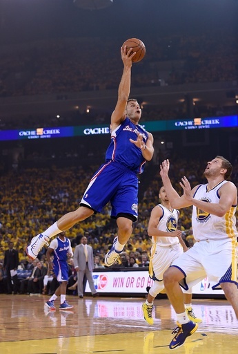 クリッパーズがウォリアーズに勝利、2勝1敗でリード