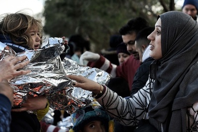 地中海で移民3500人超を救助、天候回復で渡航増加