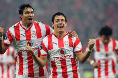 オリンピアコス ヘルタ・ベルリンに快勝で決勝トーナメント進出へ