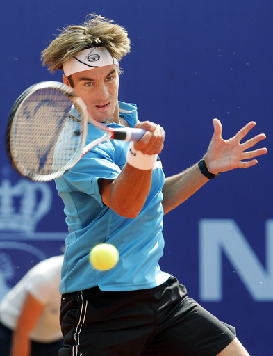 ロブレド モナコ下し決勝へ