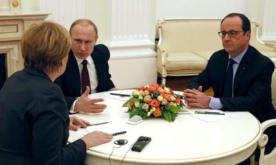 ウクライナ和平めぐり独仏露の首脳が会談、共同文書作成で合意