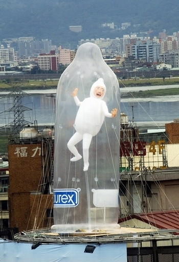 ES細胞からヒトの精子を作製、英研究グループ