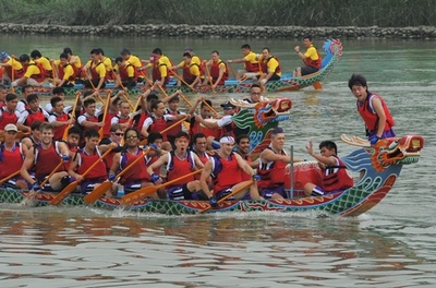 ドラゴンボート・フェスティバル、今年も台北で開幕
