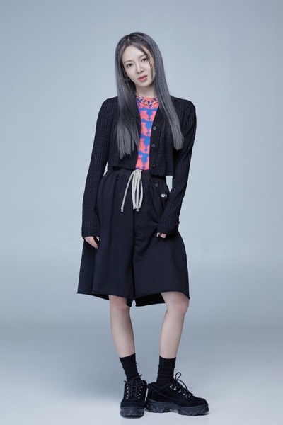 少女時代 ヒョヨン、1stミニアルバム「DEEP」でソロカムバック「一問一答 」 – KOREA WAVE