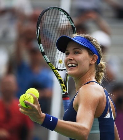 ブシャールがストレートで4強入り、武漢オープン