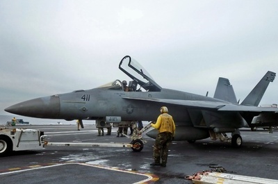 アジア重視戦略の米軍、地域の軍備を強化