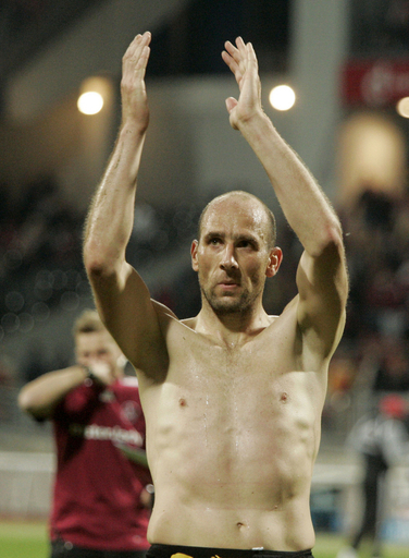 ニュルンベルク デュイスブルクに勝利し残留に望み繋ぐ