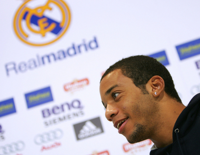 ＜サッカー リーガエスパニョーラ＞マルセロ 記者会見でデビュー戦の感想を語る - スペイン