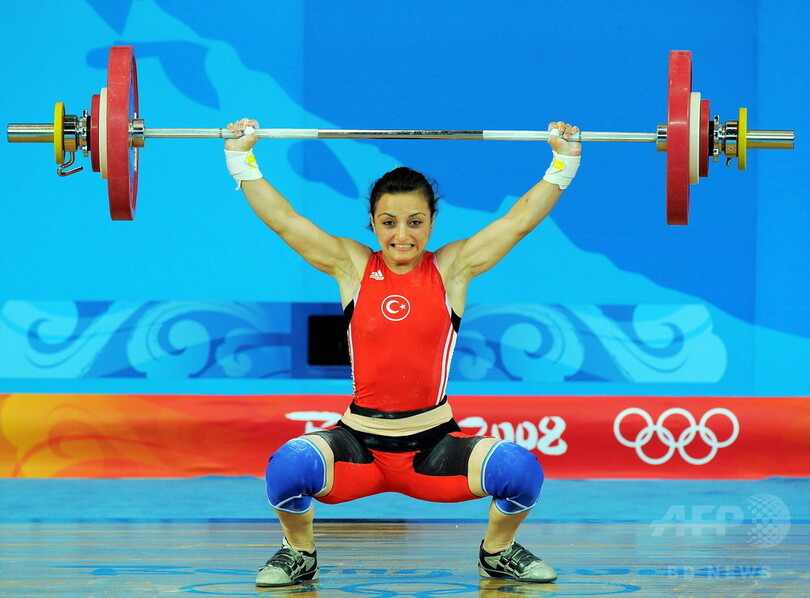 ドーピングでトルコ選手の銀メダル剥奪 北京五輪重量挙げ女子 写真3枚 国際ニュース Afpbb News