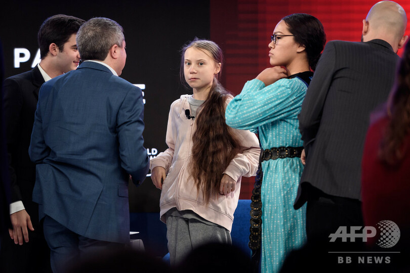 グレタさん「学位必要ない」、米財務長官「大学で経済勉強して」に反論