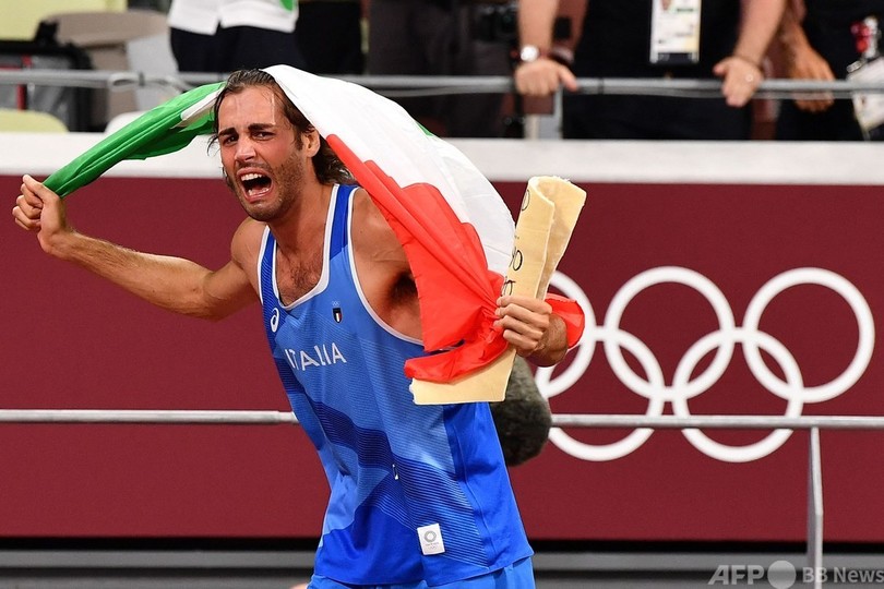 「オリュンポスの神々」 伊の陸上五輪金メダリスト二人を国が祝福