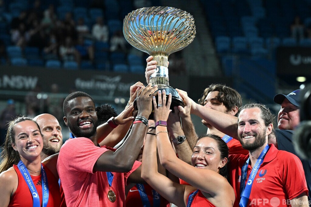 米国が初代王者に、混合国別対抗戦ユナイテッドカップ 写真9枚 国際ニュース:AFPBB News