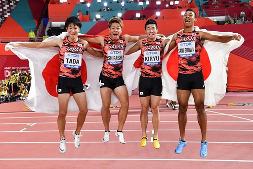 日本男子400mリレーで銅、米国が金メダル 世界陸上 写真14枚