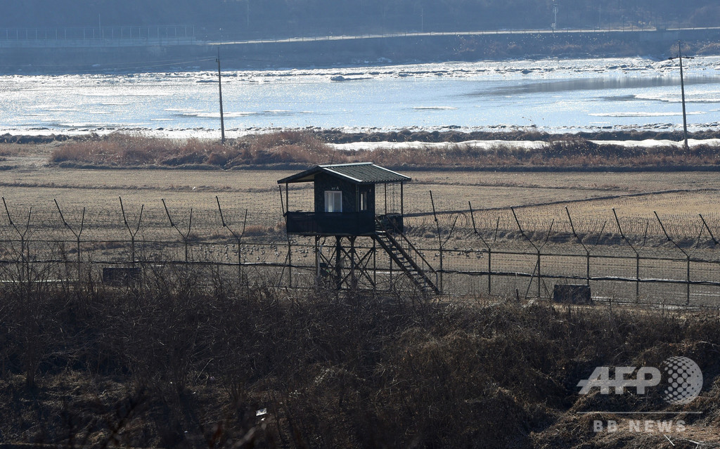 南北、非武装地帯の見張り所一部撤収で合意 韓国国防相発表 南北、非武装地帯の見張り所一部撤収で合意 韓国国防相発表
