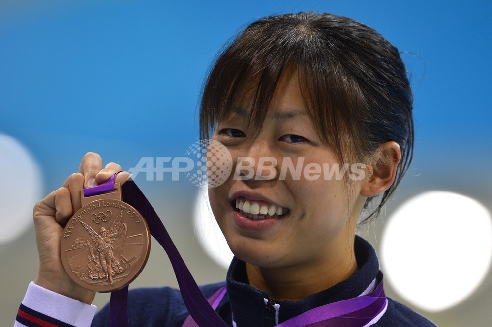 星が銅メダル獲得、女子200メートルバタフライ 写真10枚 国際ニュース
