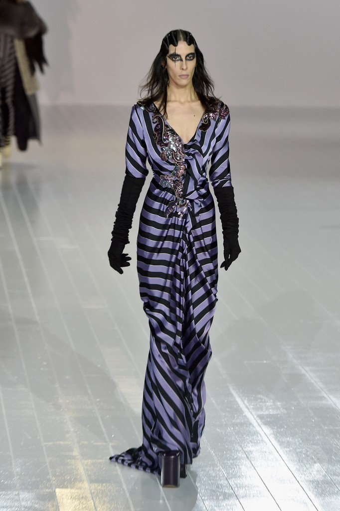 「マーク ジェイコブス」16/17年秋冬コレクション