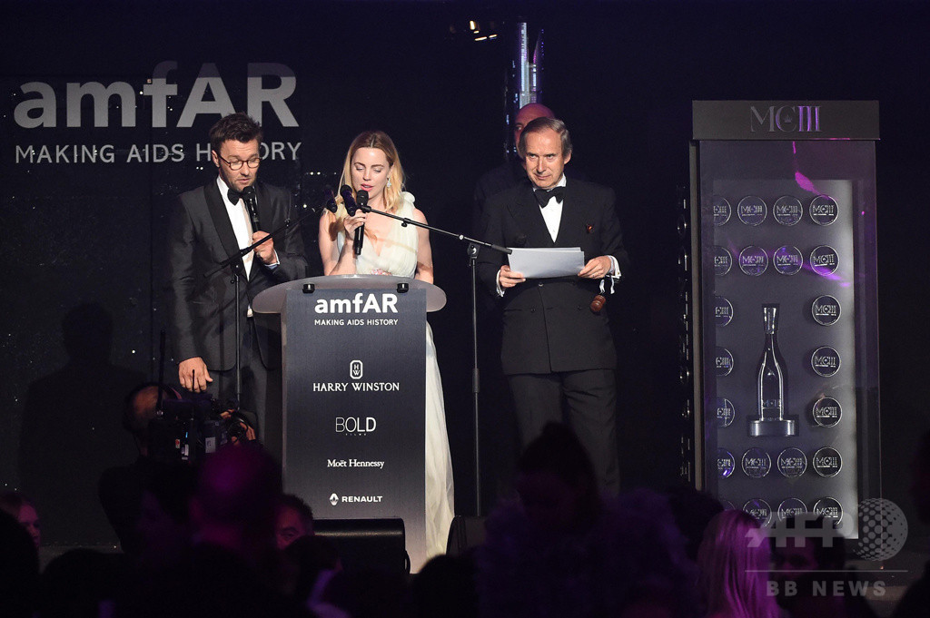 「モエ・エ・シャンドン」のワインセラー、チャリティパーティで高額落札