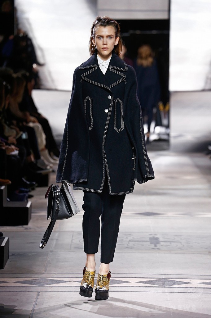 「マルベリー」秋冬キャンペーン&ポップアップ開催